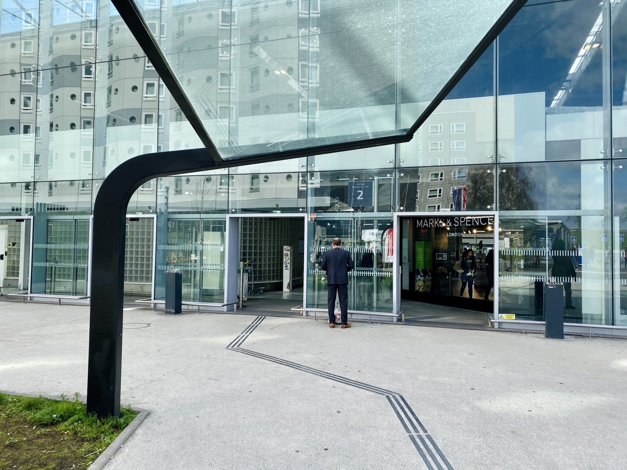 Parcours Entre Gare RER Et Terminal 3 – AEROPORT CHARLES DE GAULLE ...